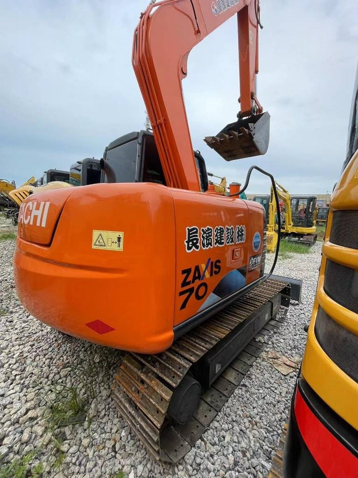 Hitachi ZX 70  - Mini bager: slika Hitachi ZX 70  - Mini bager Hitachi ZX 70  - Mini bager: slika Hitachi ZX 70  - Mini bager