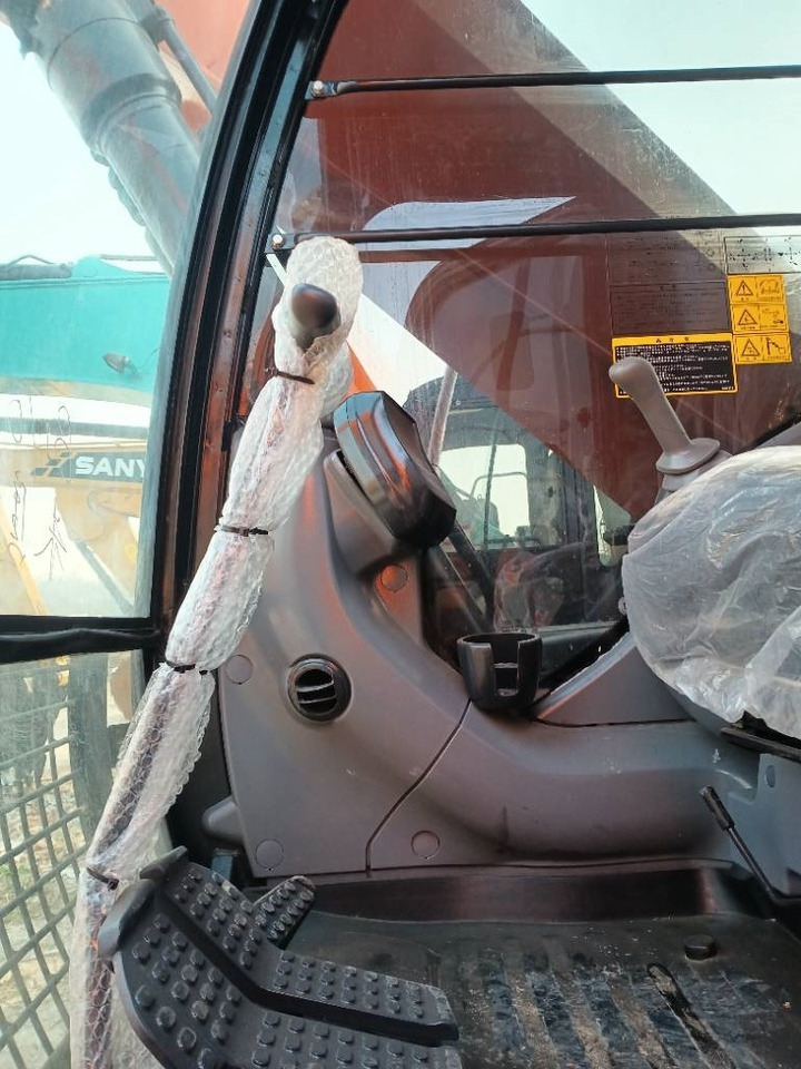 Hitachi Zaxis 240 LC-3 - Bager gusjeničar: slika Hitachi Zaxis 240 LC-3 - Bager gusjeničar Hitachi Zaxis 240 LC-3 - Bager gusjeničar: slika Hitachi Zaxis 240 LC-3 - Bager gusjeničar