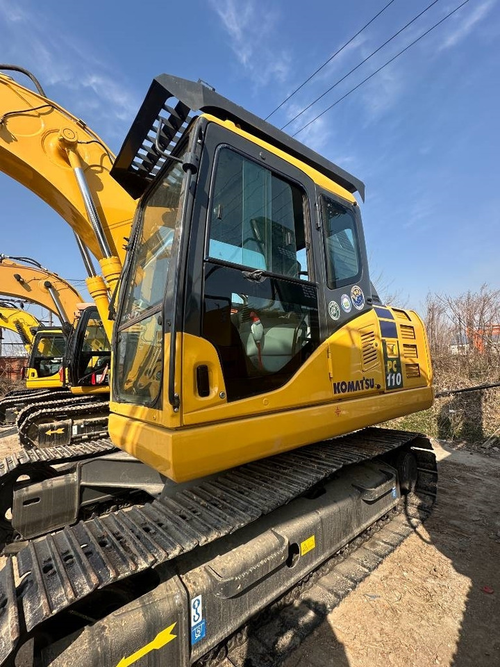 Komatsu PC 110 - Mini bager: slika Komatsu PC 110 - Mini bager Komatsu PC 110 - Mini bager: slika Komatsu PC 110 - Mini bager