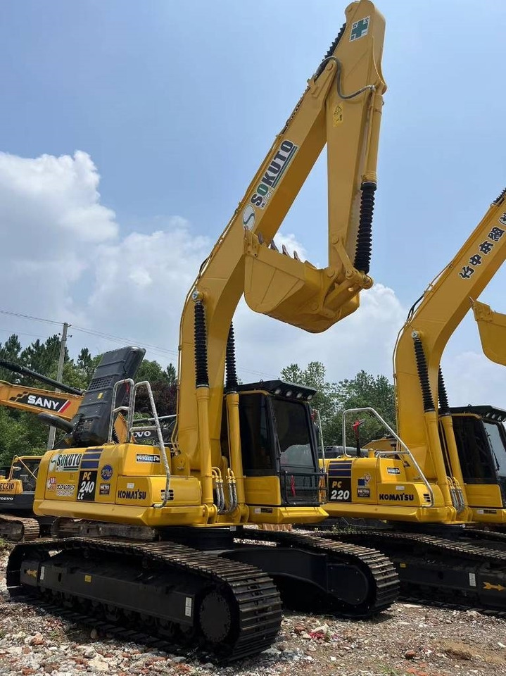 Komatsu PC 240-8 - Bager gusjeničar: slika Komatsu PC 240-8 - Bager gusjeničar Komatsu PC 240-8 - Bager gusjeničar: slika Komatsu PC 240-8 - Bager gusjeničar