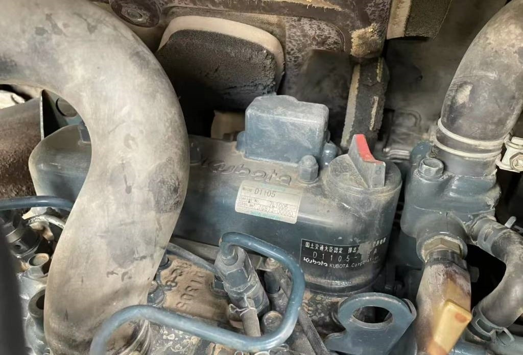 Kubota U 25 - Mini bager: slika Kubota U 25 - Mini bager Kubota U 25 - Mini bager: slika Kubota U 25 - Mini bager