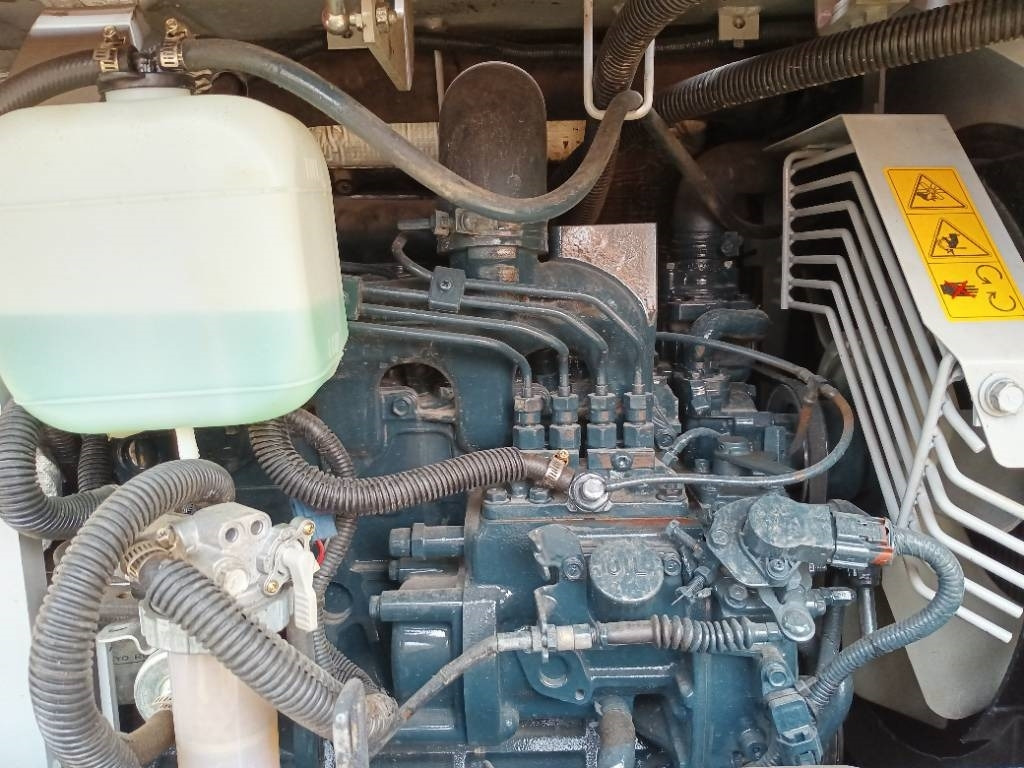 Kubota U 48-4 - Mini bager: slika Kubota U 48-4 - Mini bager Kubota U 48-4 - Mini bager: slika Kubota U 48-4 - Mini bager