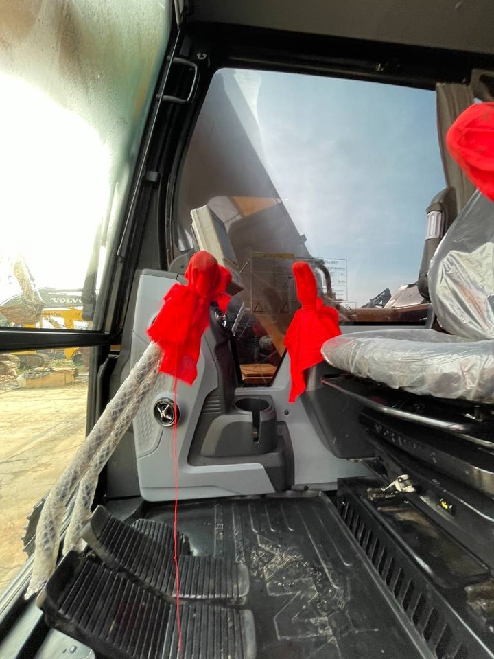 Sany SY 135 - Bager gusjeničar: slika Sany SY 135 - Bager gusjeničar Sany SY 135 - Bager gusjeničar: slika Sany SY 135 - Bager gusjeničar