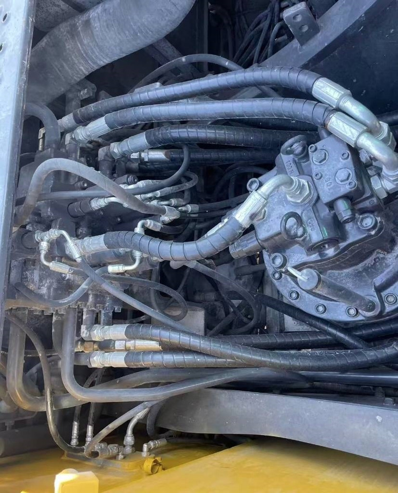 Volvo 240 - Bager gusjeničar: slika Volvo 240 - Bager gusjeničar Volvo 240 - Bager gusjeničar: slika Volvo 240 - Bager gusjeničar