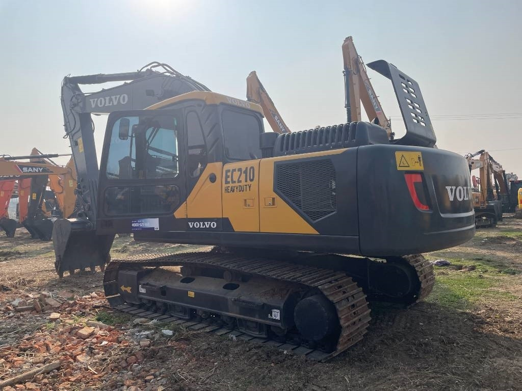 Volvo EC 210 - Bager gusjeničar: slika Volvo EC 210 - Bager gusjeničar Volvo EC 210 - Bager gusjeničar: slika Volvo EC 210 - Bager gusjeničar