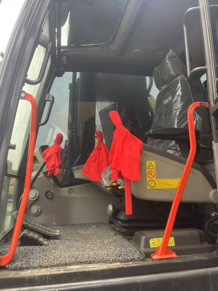 Volvo EC 350  - Bager gusjeničar: slika Volvo EC 350  - Bager gusjeničar Volvo EC 350  - Bager gusjeničar: slika Volvo EC 350  - Bager gusjeničar