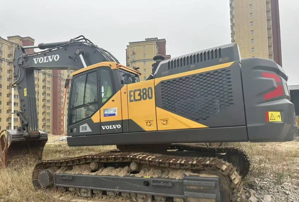 Volvo EC 380 - Bager gusjeničar: slika Volvo EC 380 - Bager gusjeničar Volvo EC 380 - Bager gusjeničar: slika Volvo EC 380 - Bager gusjeničar