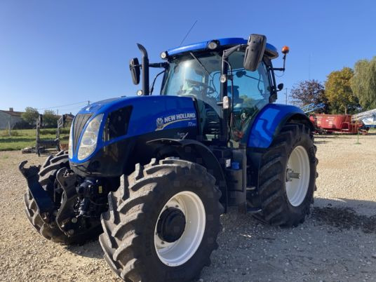 New Holland T7.210 - Traktor: slika New Holland T7.210 - Traktor New Holland T7.210 - Traktor: slika New Holland T7.210 - Traktor