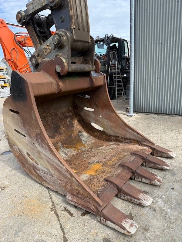 Volvo EC 380 EL  - Bager gusjeničar: slika Volvo EC 380 EL  - Bager gusjeničar Volvo EC 380 EL  - Bager gusjeničar: slika Volvo EC 380 EL  - Bager gusjeničar