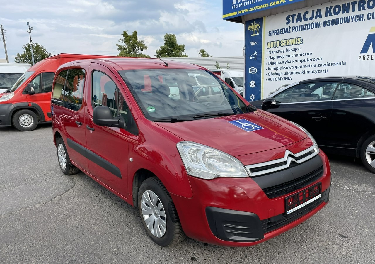 Citroen Berlingo II Berlingo 1.6 do przewozu Niepełnosprawnych inwalida rampa 2018 - Automobil: slika Citroen Berlingo II Berlingo 1.6 do przewozu Niepełnosprawnych inwalida rampa 2018 - Automobil Citroen Berlingo II Berlingo 1.6 do przewozu Niepełnosprawnych inwalida rampa 2018 - Automobil: slika Citroen Berlingo II Berlingo 1.6 do przewozu Niepełnosprawnych inwalida rampa 2018 - Automobil