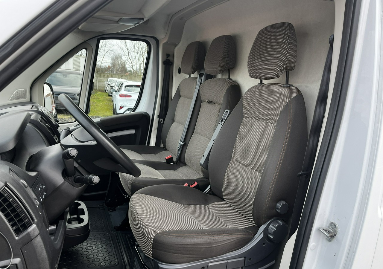 Citroen Jumper Jumper 2.2-140KM Długi Wysoki Klima Kamera 106tkm Model 2022 - Furgon: slika Citroen Jumper Jumper 2.2-140KM Długi Wysoki Klima Kamera 106tkm Model 2022 - Furgon Citroen Jumper Jumper 2.2-140KM Długi Wysoki Klima Kamera 106tkm Model 2022 - Furgon: slika Citroen Jumper Jumper 2.2-140KM Długi Wysoki Klima Kamera 106tkm Model 2022 - Furgon