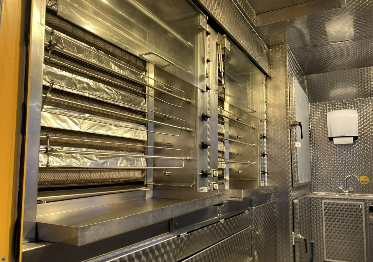 Fiat Ducato Autosklep Autogrill Gastronomiczny Food Truck Foodtruck sklep bar20 - Kamion za prodaju brze hrane: slika Fiat Ducato Autosklep Autogrill Gastronomiczny Food Truck Foodtruck sklep bar20 - Kamion za prodaju brze hrane Fiat Ducato Autosklep Autogrill Gastronomiczny Food Truck Foodtruck sklep bar20 - Kamion za prodaju brze hrane: slika Fiat Ducato Autosklep Autogrill Gastronomiczny Food Truck Foodtruck sklep bar20 - Kamion za prodaju brze hrane