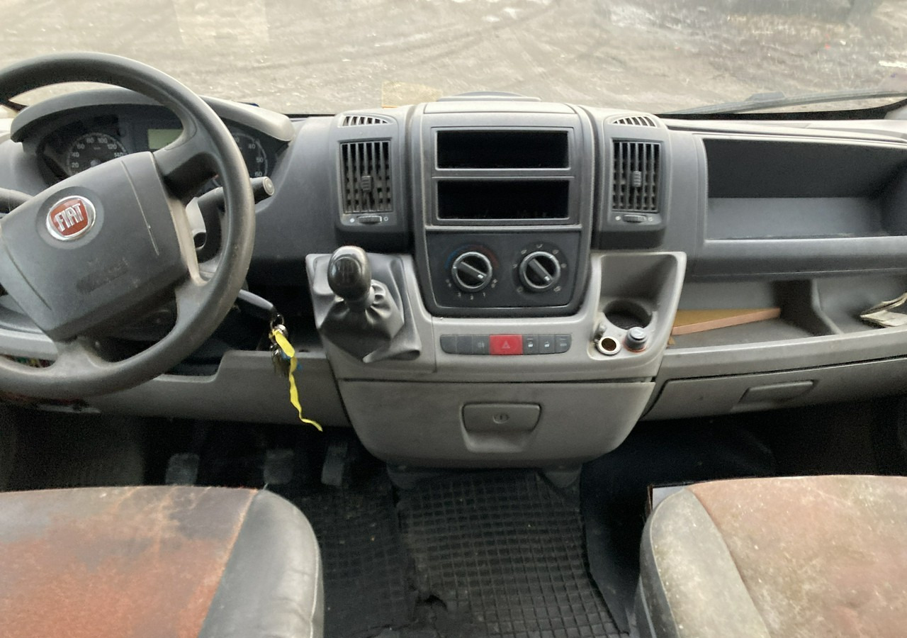 Fiat Ducato Autosklep pieczywa sklep Bar Gastronomiczny Food Truck Foodtruck 200 - Kamion za prodaju brze hrane: slika Fiat Ducato Autosklep pieczywa sklep Bar Gastronomiczny Food Truck Foodtruck 200 - Kamion za prodaju brze hrane Fiat Ducato Autosklep pieczywa sklep Bar Gastronomiczny Food Truck Foodtruck 200 - Kamion za prodaju brze hrane: slika Fiat Ducato Autosklep pieczywa sklep Bar Gastronomiczny Food Truck Foodtruck 200 - Kamion za prodaju brze hrane