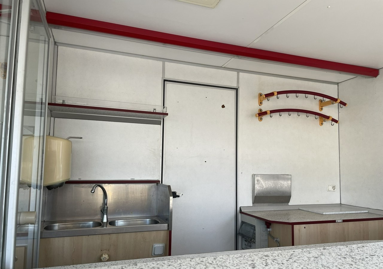 Fiat Ducato Autosklep wędlin Gastronomiczna food truck foodtruck W-zasil DMC 350 - Kamion za prodaju brze hrane: slika Fiat Ducato Autosklep wędlin Gastronomiczna food truck foodtruck W-zasil DMC 350 - Kamion za prodaju brze hrane Fiat Ducato Autosklep wędlin Gastronomiczna food truck foodtruck W-zasil DMC 350 - Kamion za prodaju brze hrane: slika Fiat Ducato Autosklep wędlin Gastronomiczna food truck foodtruck W-zasil DMC 350 - Kamion za prodaju brze hrane