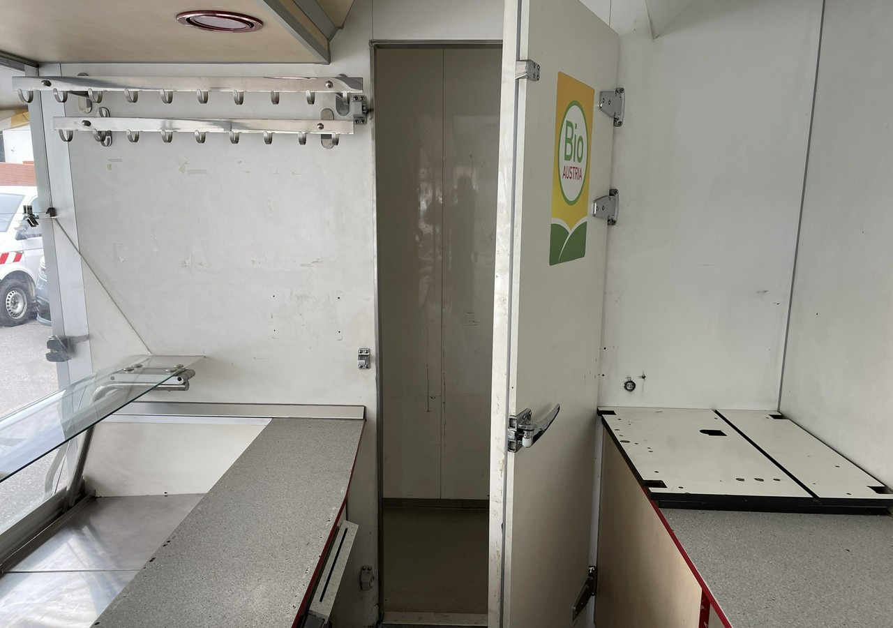 Kamion za prodaju brze hrane Fiat Ducato Autosklep wędlin Gastronomiczny Food Truck Foodtruck Sklep BORCO 201: slika Kamion za prodaju brze hrane Fiat Ducato Autosklep wędlin Gastronomiczny Food Truck Foodtruck Sklep BORCO 201