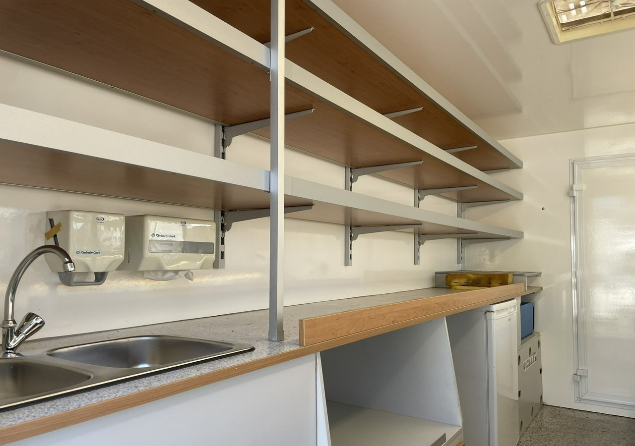 Fiat Ducato Autosklep wędlin Gastronomiczny Food Truck Foodtruck Sklep W-zasi 20 - Kamion za prodaju brze hrane: slika Fiat Ducato Autosklep wędlin Gastronomiczny Food Truck Foodtruck Sklep W-zasi 20 - Kamion za prodaju brze hrane Fiat Ducato Autosklep wędlin Gastronomiczny Food Truck Foodtruck Sklep W-zasi 20 - Kamion za prodaju brze hrane: slika Fiat Ducato Autosklep wędlin Gastronomiczny Food Truck Foodtruck Sklep W-zasi 20 - Kamion za prodaju brze hrane