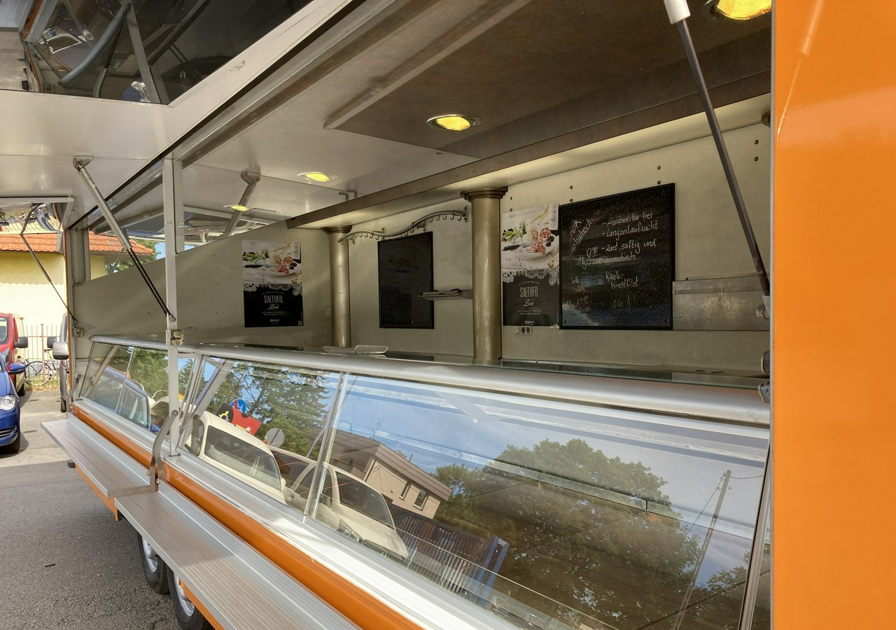 Kamion za prodaju brze hrane Fiat Ducato Autosklep wędlin Gastronomiczny Food Truck Foodtruck Sklep bar Borco: slika Kamion za prodaju brze hrane Fiat Ducato Autosklep wędlin Gastronomiczny Food Truck Foodtruck Sklep bar Borco