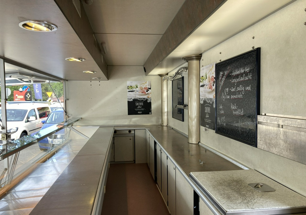 Kamion za prodaju brze hrane Fiat Ducato Autosklep wędlin Gastronomiczny Food Truck Foodtruck Sklep bar Borco: slika Kamion za prodaju brze hrane Fiat Ducato Autosklep wędlin Gastronomiczny Food Truck Foodtruck Sklep bar Borco