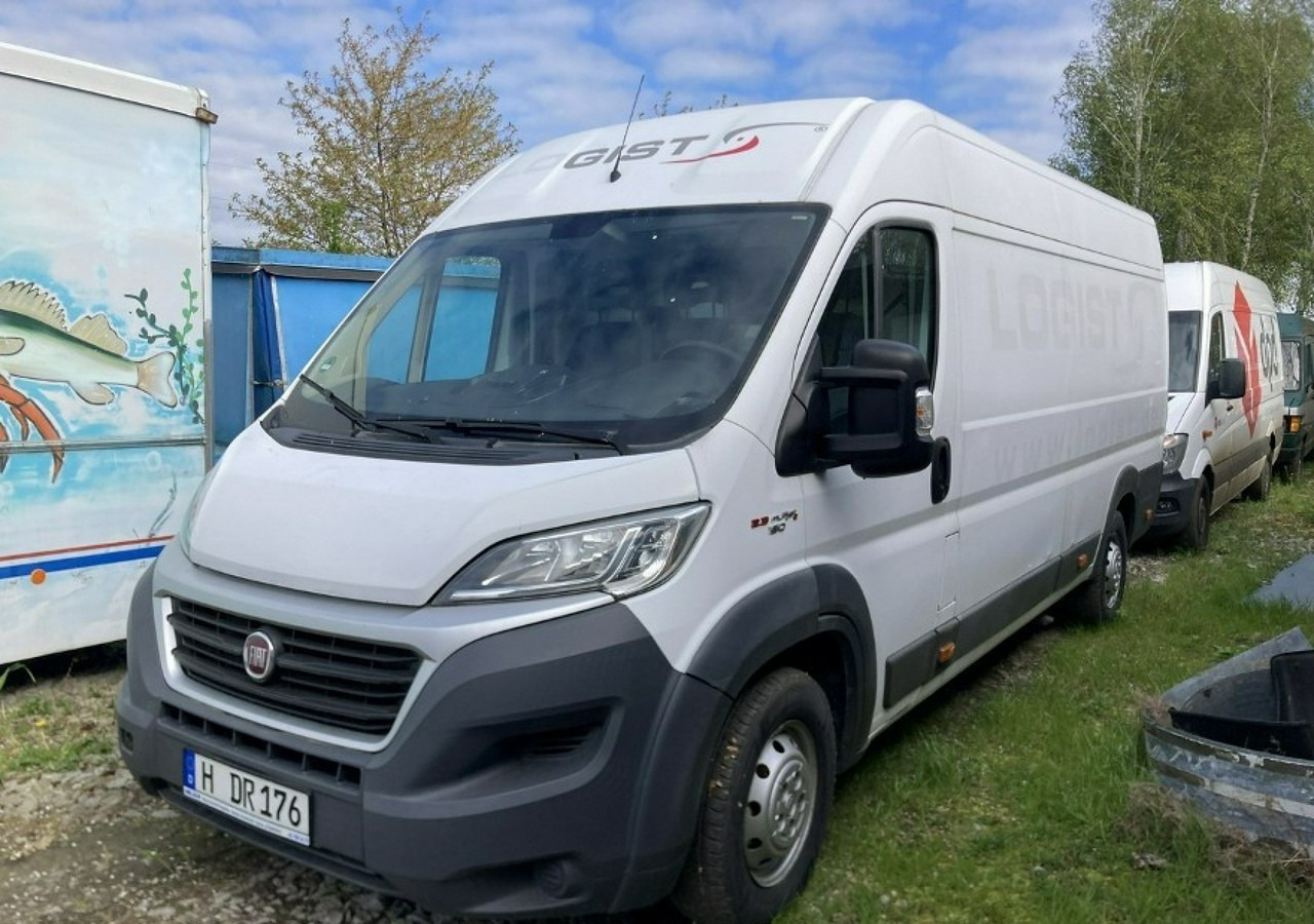Fiat Ducato Ducato 2.3 JTD-150KM Mega Max 6-biegów Klima Kamera 2017 - Furgon: slika Fiat Ducato Ducato 2.3 JTD-150KM Mega Max 6-biegów Klima Kamera 2017 - Furgon Fiat Ducato Ducato 2.3 JTD-150KM Mega Max 6-biegów Klima Kamera 2017 - Furgon: slika Fiat Ducato Ducato 2.3 JTD-150KM Mega Max 6-biegów Klima Kamera 2017 - Furgon
