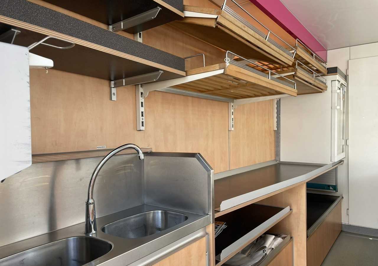 Fiat Ducato Ducato Autosklep Gastronomiczny Food Truck Foodtruck sklep Borco 200 - Kamion za prodaju brze hrane: slika Fiat Ducato Ducato Autosklep Gastronomiczny Food Truck Foodtruck sklep Borco 200 - Kamion za prodaju brze hrane Fiat Ducato Ducato Autosklep Gastronomiczny Food Truck Foodtruck sklep Borco 200 - Kamion za prodaju brze hrane: slika Fiat Ducato Ducato Autosklep Gastronomiczny Food Truck Foodtruck sklep Borco 200 - Kamion za prodaju brze hrane