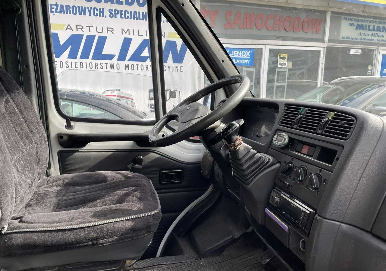 Zakup  Fiat Ducato Ducato Autosklep Gastronomiczny Food Truck Foodtruck sklep bar Fiat Ducato Ducato Autosklep Gastronomiczny Food Truck Foodtruck sklep bar: slika Zakup  Fiat Ducato Ducato Autosklep Gastronomiczny Food Truck Foodtruck sklep bar Fiat Ducato Ducato Autosklep Gastronomiczny Food Truck Foodtruck sklep bar