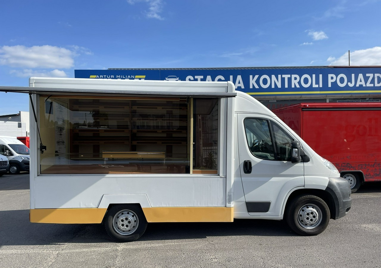 Kamion za prodaju brze hrane Fiat Ducato Ducato Autosklep pieczy Gastronomiczny Food Truck Foodtruck sklep 20: slika Kamion za prodaju brze hrane Fiat Ducato Ducato Autosklep pieczy Gastronomiczny Food Truck Foodtruck sklep 20