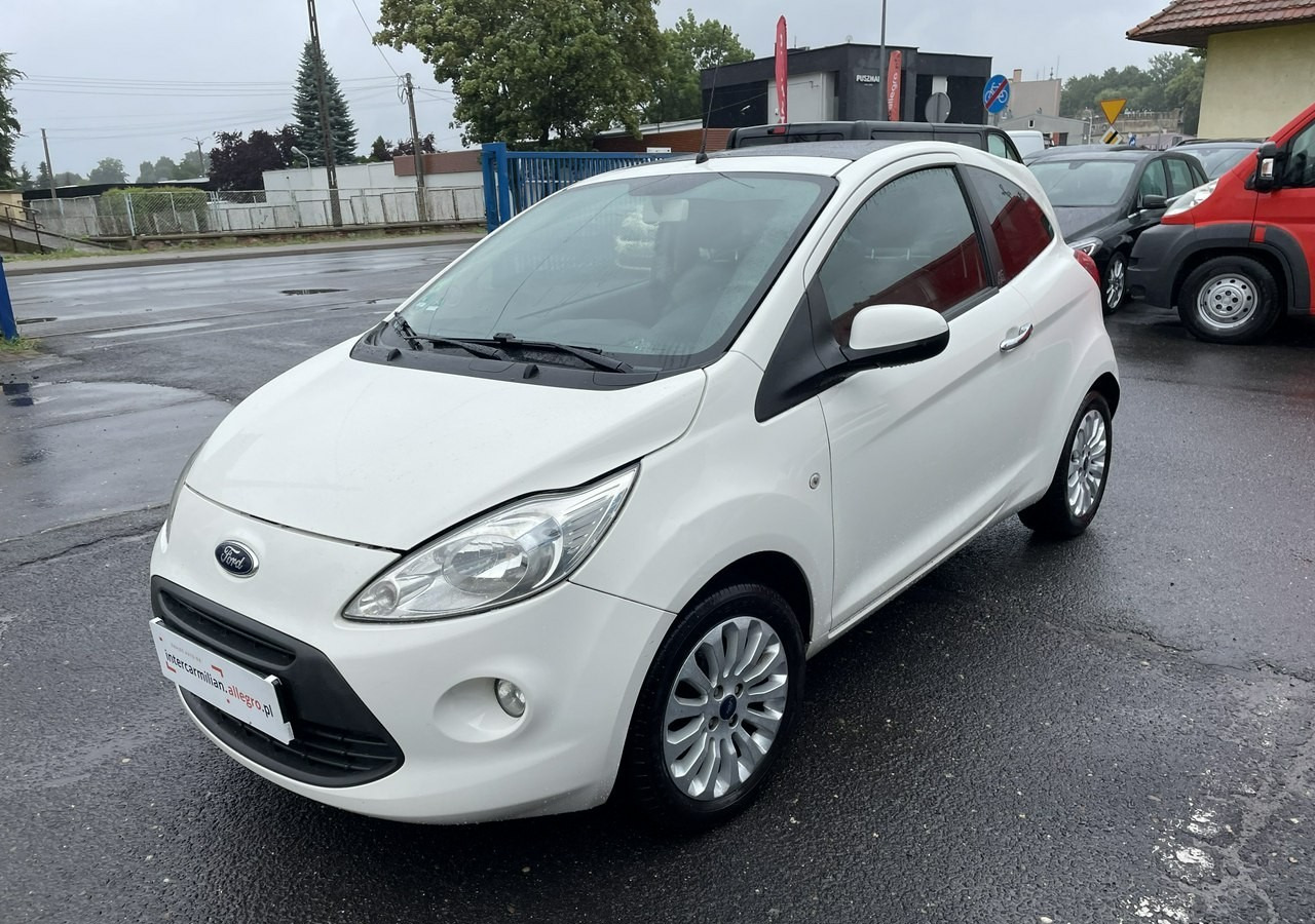 Ford KA II Ford KA 1.2 Champions Edition Klima Panorama 2012 - Hatchback: slika Ford KA II Ford KA 1.2 Champions Edition Klima Panorama 2012 - Hatchback Ford KA II Ford KA 1.2 Champions Edition Klima Panorama 2012 - Hatchback: slika Ford KA II Ford KA 1.2 Champions Edition Klima Panorama 2012 - Hatchback