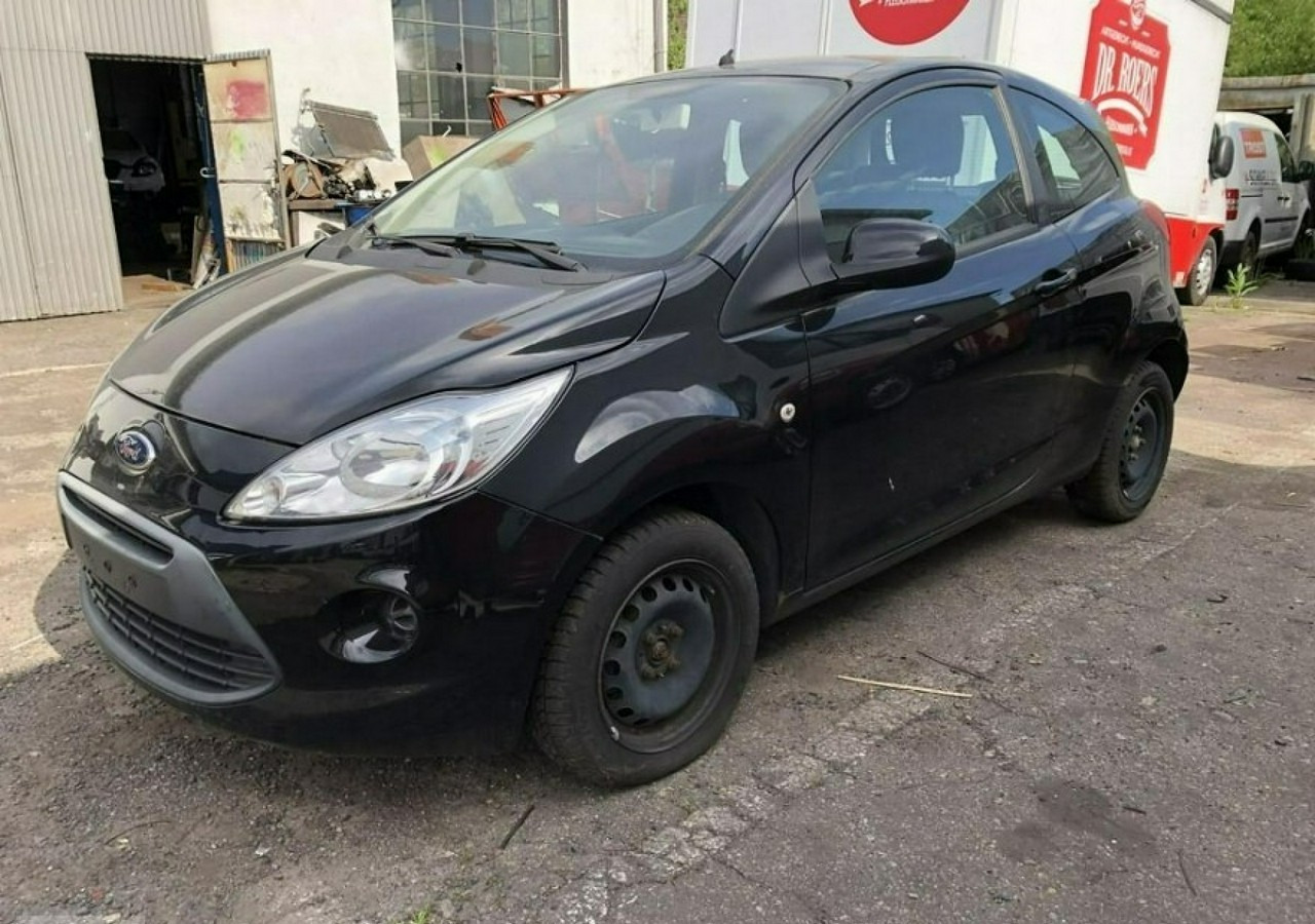 Ford KA II Ford KA 1,3 tdci 75KM 2012 - Hatchback: slika Ford KA II Ford KA 1,3 tdci 75KM 2012 - Hatchback Ford KA II Ford KA 1,3 tdci 75KM 2012 - Hatchback: slika Ford KA II Ford KA 1,3 tdci 75KM 2012 - Hatchback