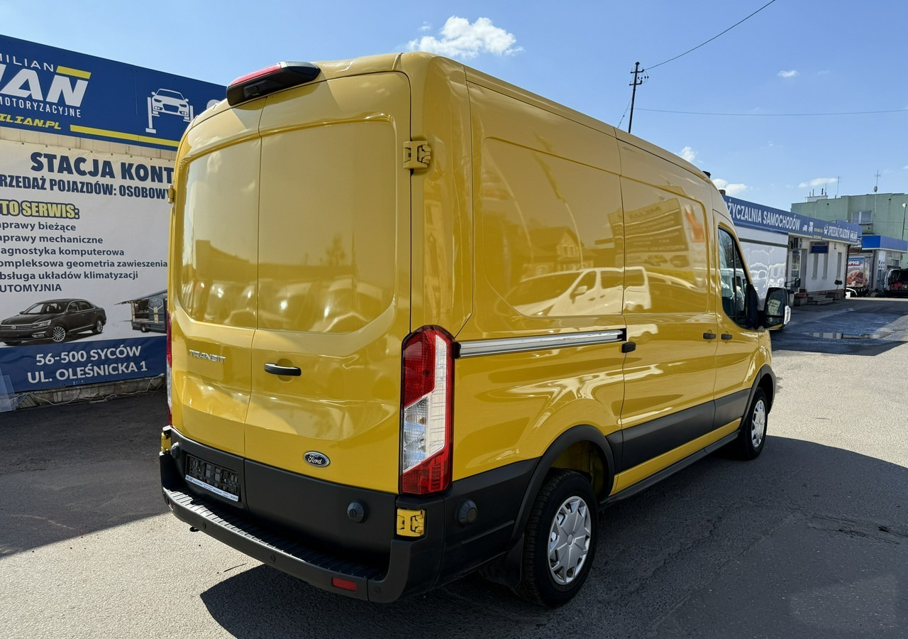 Ford Transit Ford Transit Klima Panel Kamera 167tkm Model 2022 - Furgon: slika Ford Transit Ford Transit Klima Panel Kamera 167tkm Model 2022 - Furgon Ford Transit Ford Transit Klima Panel Kamera 167tkm Model 2022 - Furgon: slika Ford Transit Ford Transit Klima Panel Kamera 167tkm Model 2022 - Furgon