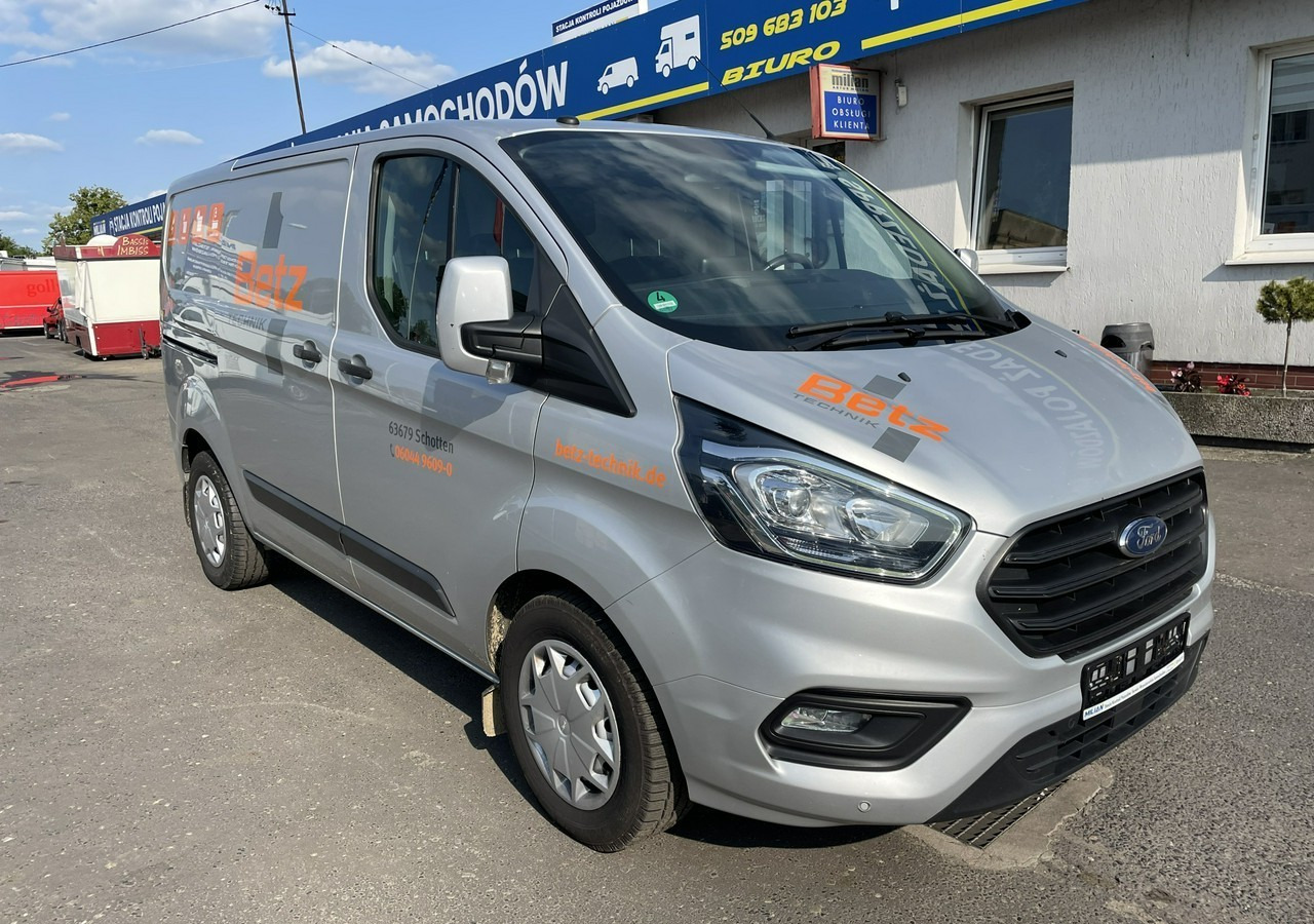 Ford Transit Transit Custom Ford Transit Custom 2.0-130KM AUTOMAT Klima Model 201 - Furgon: slika Ford Transit Transit Custom Ford Transit Custom 2.0-130KM AUTOMAT Klima Model 201 - Furgon Ford Transit Transit Custom Ford Transit Custom 2.0-130KM AUTOMAT Klima Model 201 - Furgon: slika Ford Transit Transit Custom Ford Transit Custom 2.0-130KM AUTOMAT Klima Model 201 - Furgon