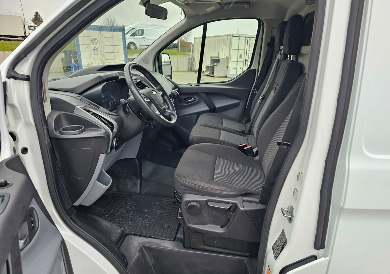 Zakup  Ford Transit Transit Custom Ford Transit Custom 2.2-125KM Klima 2015 Ford Transit Transit Custom Ford Transit Custom 2.2-125KM Klima 2015: slika Zakup  Ford Transit Transit Custom Ford Transit Custom 2.2-125KM Klima 2015 Ford Transit Transit Custom Ford Transit Custom 2.2-125KM Klima 2015