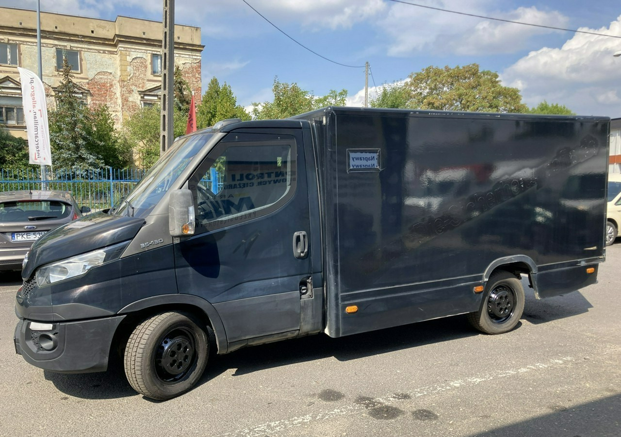 Iveco Daily Iveco 35-130 Bankowóz Kuloodporny Opancerzony Pancerny 2015 - Dostavno vozilo sa zatvorenim sandukom: slika Iveco Daily Iveco 35-130 Bankowóz Kuloodporny Opancerzony Pancerny 2015 - Dostavno vozilo sa zatvorenim sandukom Iveco Daily Iveco 35-130 Bankowóz Kuloodporny Opancerzony Pancerny 2015 - Dostavno vozilo sa zatvorenim sandukom: slika Iveco Daily Iveco 35-130 Bankowóz Kuloodporny Opancerzony Pancerny 2015 - Dostavno vozilo sa zatvorenim sandukom