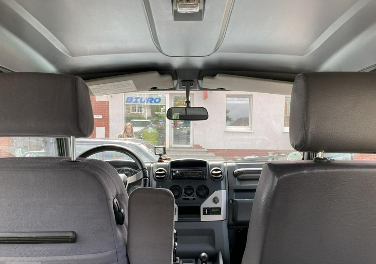 Zakup  Iveco Massif Iveco 3.0 HPI 4X4 Klima Massif Santana Ciężarowy 2009 Iveco Massif Iveco 3.0 HPI 4X4 Klima Massif Santana Ciężarowy 2009: slika Zakup  Iveco Massif Iveco 3.0 HPI 4X4 Klima Massif Santana Ciężarowy 2009 Iveco Massif Iveco 3.0 HPI 4X4 Klima Massif Santana Ciężarowy 2009