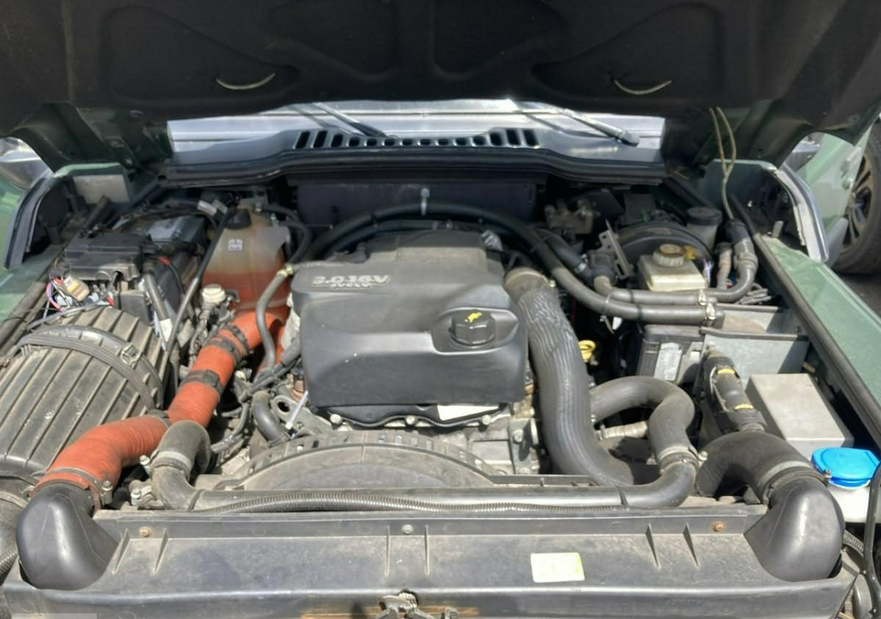 Zakup  Iveco Massif Iveco 3.0 HPI 4X4 Klima Massif Santana Ciężarowy 2009 Iveco Massif Iveco 3.0 HPI 4X4 Klima Massif Santana Ciężarowy 2009: slika Zakup  Iveco Massif Iveco 3.0 HPI 4X4 Klima Massif Santana Ciężarowy 2009 Iveco Massif Iveco 3.0 HPI 4X4 Klima Massif Santana Ciężarowy 2009