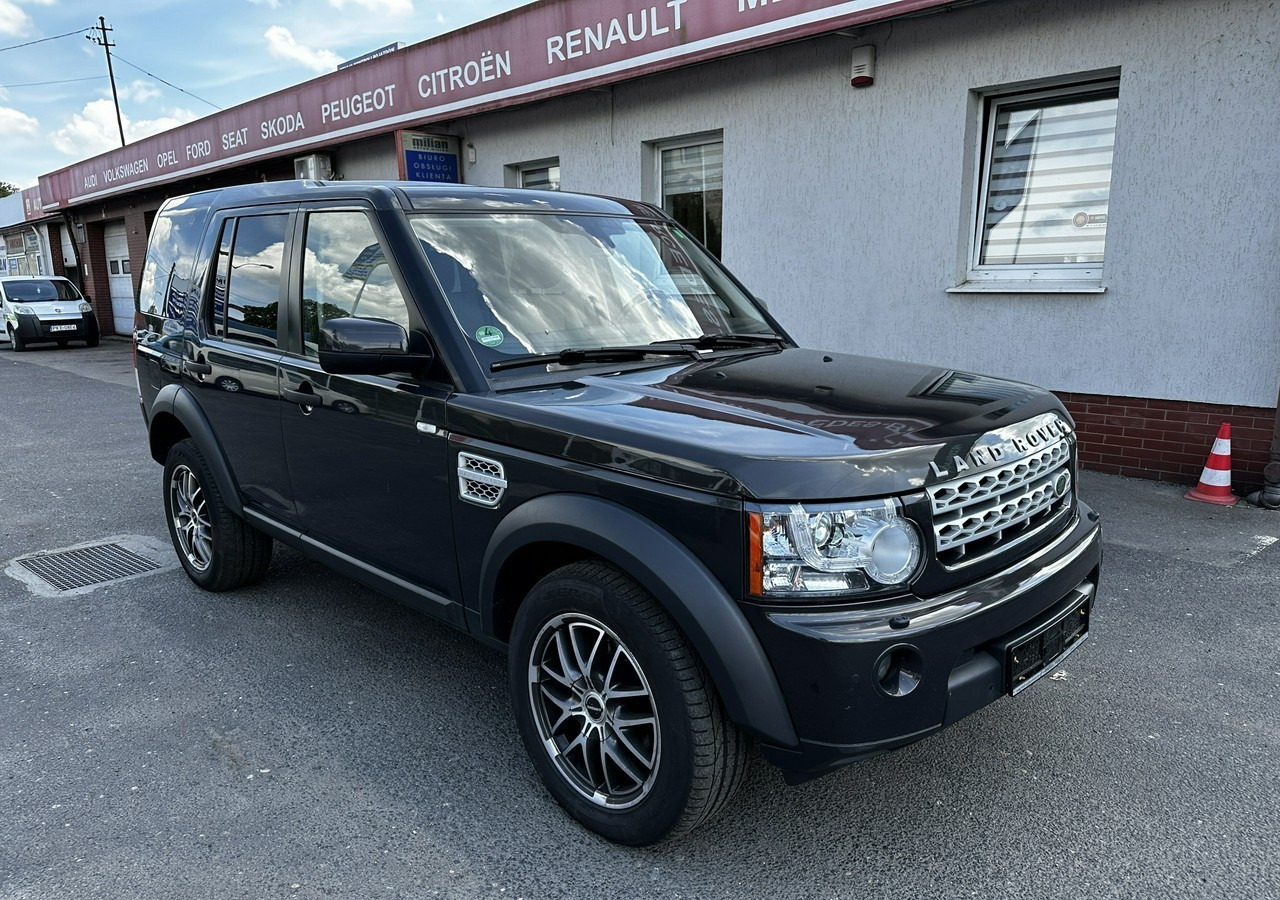 Land Rover Discovery IV Discovery IV 3.0SD V6 HSE Bogate Wyposażenie 2013 - SUV: slika Land Rover Discovery IV Discovery IV 3.0SD V6 HSE Bogate Wyposażenie 2013 - SUV Land Rover Discovery IV Discovery IV 3.0SD V6 HSE Bogate Wyposażenie 2013 - SUV: slika Land Rover Discovery IV Discovery IV 3.0SD V6 HSE Bogate Wyposażenie 2013 - SUV