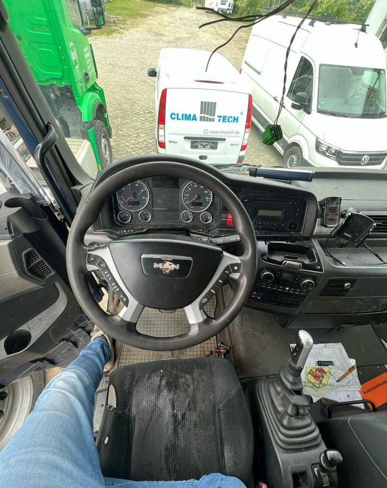 MAN Inny MAN Man TGX 18.400 Bramowiec hakowiec Meiler Model 2012 - Utovarivač s proklizavajućim upravljanjem: slika MAN Inny MAN Man TGX 18.400 Bramowiec hakowiec Meiler Model 2012 - Utovarivač s proklizavajućim upravljanjem MAN Inny MAN Man TGX 18.400 Bramowiec hakowiec Meiler Model 2012 - Utovarivač s proklizavajućim upravljanjem: slika MAN Inny MAN Man TGX 18.400 Bramowiec hakowiec Meiler Model 2012 - Utovarivač s proklizavajućim upravljanjem