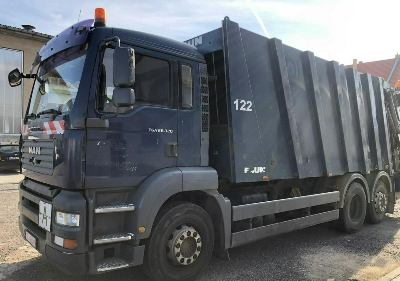 MAN Inny MAN TGA 26.320 Śmieciarka Powerpress 525 FAUN 2008 - Kamion za odvoz smeća: slika MAN Inny MAN TGA 26.320 Śmieciarka Powerpress 525 FAUN 2008 - Kamion za odvoz smeća MAN Inny MAN TGA 26.320 Śmieciarka Powerpress 525 FAUN 2008 - Kamion za odvoz smeća: slika MAN Inny MAN TGA 26.320 Śmieciarka Powerpress 525 FAUN 2008 - Kamion za odvoz smeća