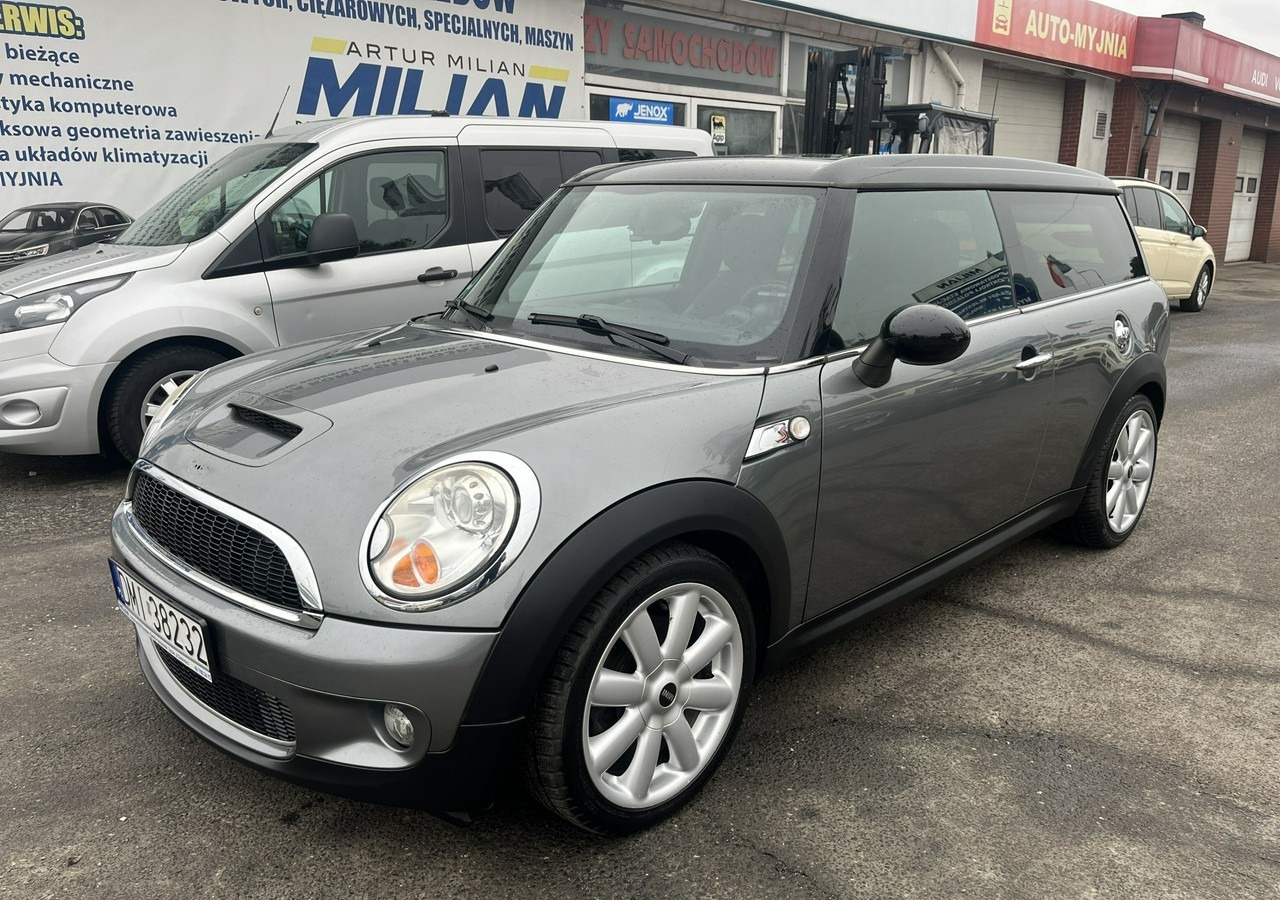 MINI Clubman I Mini 1,6-174KM Clubman S Bogate wyposażenie 95706 km 2009 - Automobil: slika MINI Clubman I Mini 1,6-174KM Clubman S Bogate wyposażenie 95706 km 2009 - Automobil MINI Clubman I Mini 1,6-174KM Clubman S Bogate wyposażenie 95706 km 2009 - Automobil: slika MINI Clubman I Mini 1,6-174KM Clubman S Bogate wyposażenie 95706 km 2009 - Automobil