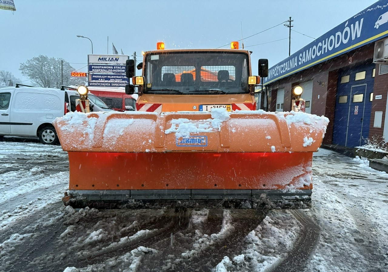 Mercedes-Benz Inny Mercedes-Benz Mercedes Vario 815 Wywrotka 4X4 2004 Pług posypywarka odśnieżarka - Vozilo za čišćenje snijega: slika Mercedes-Benz Inny Mercedes-Benz Mercedes Vario 815 Wywrotka 4X4 2004 Pług posypywarka odśnieżarka - Vozilo za čišćenje snijega Mercedes-Benz Inny Mercedes-Benz Mercedes Vario 815 Wywrotka 4X4 2004 Pług posypywarka odśnieżarka - Vozilo za čišćenje snijega: slika Mercedes-Benz Inny Mercedes-Benz Mercedes Vario 815 Wywrotka 4X4 2004 Pług posypywarka odśnieżarka - Vozilo za čišćenje snijega