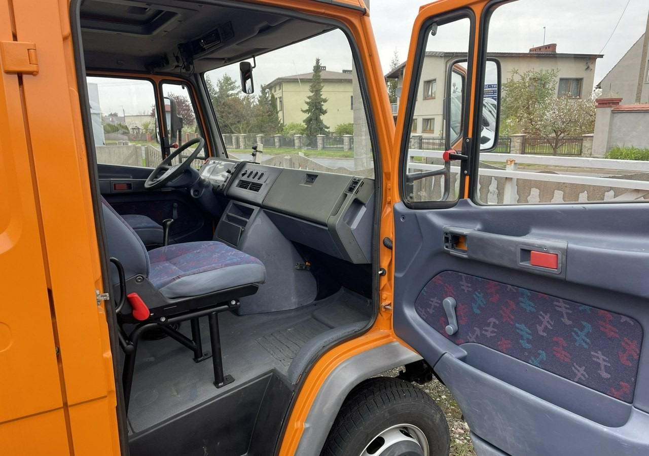 Mercedes-Benz Inny Mercedes-Benz Vario 614 Brygadówka skrzynia plandeka 6-oso doka dokka 2004 - Kamion s ceradom: slika Mercedes-Benz Inny Mercedes-Benz Vario 614 Brygadówka skrzynia plandeka 6-oso doka dokka 2004 - Kamion s ceradom Mercedes-Benz Inny Mercedes-Benz Vario 614 Brygadówka skrzynia plandeka 6-oso doka dokka 2004 - Kamion s ceradom: slika Mercedes-Benz Inny Mercedes-Benz Vario 614 Brygadówka skrzynia plandeka 6-oso doka dokka 2004 - Kamion s ceradom