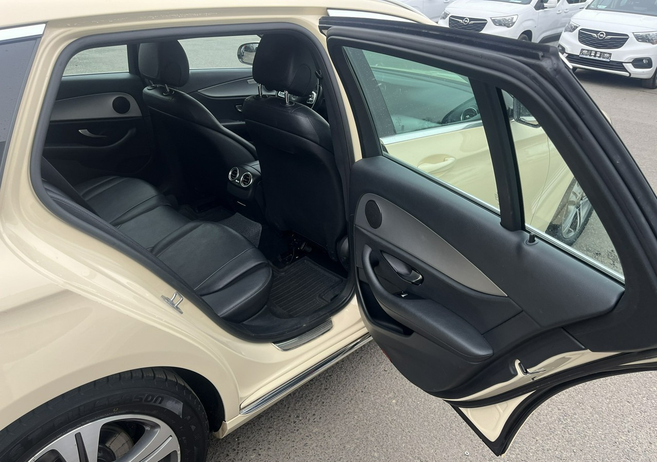 Automobil Mercedes-Benz Klasa E E220d T 9G-tronic 197KM Navi FullLed Kamera Asystent Model 2020 FV 2: slika Automobil Mercedes-Benz Klasa E E220d T 9G-tronic 197KM Navi FullLed Kamera Asystent Model 2020 FV 2