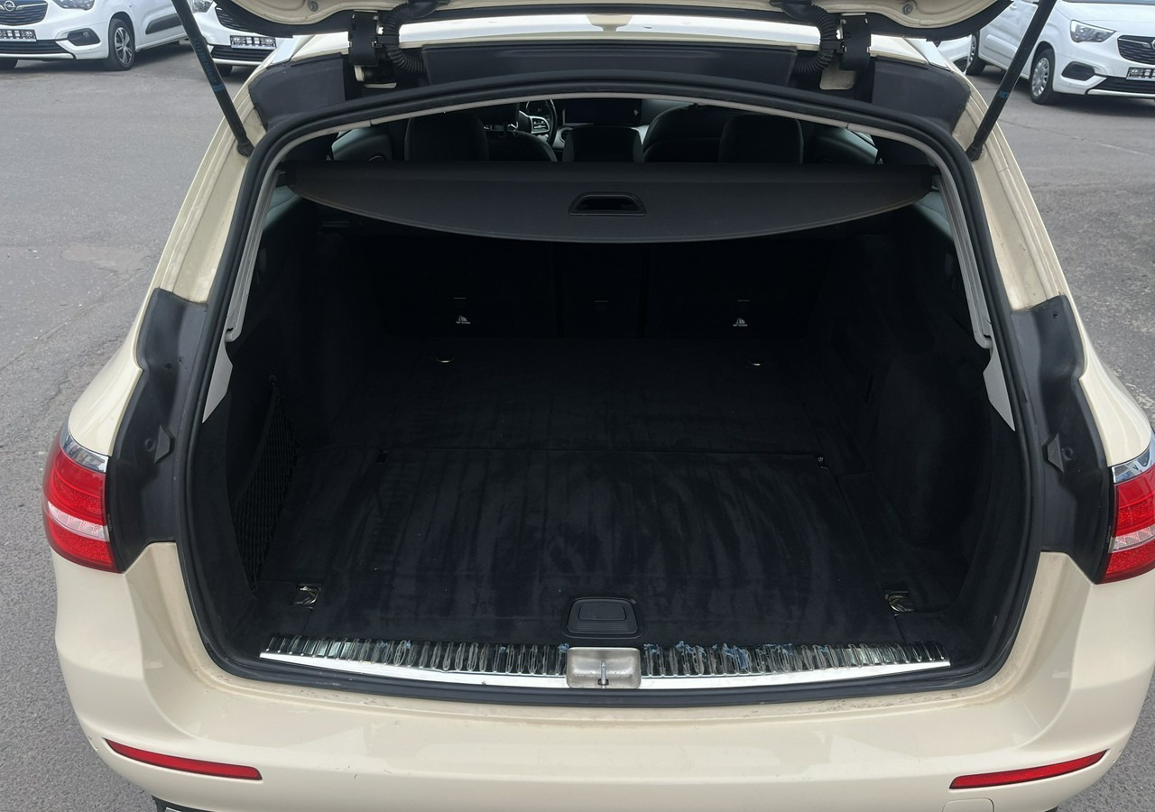 Automobil Mercedes-Benz Klasa E E220d T 9G-tronic 197KM Navi FullLed Kamera Asystent Model 2020 FV 2: slika Automobil Mercedes-Benz Klasa E E220d T 9G-tronic 197KM Navi FullLed Kamera Asystent Model 2020 FV 2