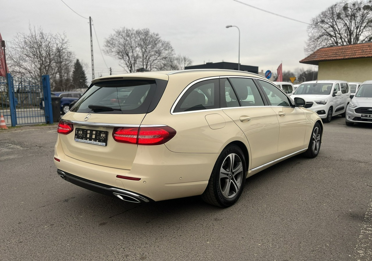 Mercedes-Benz Klasa E E220d T 9G-tronic 197KM Navi FullLed Kamera Asystent Model 2020 FV 2 - Automobil: slika Mercedes-Benz Klasa E E220d T 9G-tronic 197KM Navi FullLed Kamera Asystent Model 2020 FV 2 - Automobil Mercedes-Benz Klasa E E220d T 9G-tronic 197KM Navi FullLed Kamera Asystent Model 2020 FV 2 - Automobil: slika Mercedes-Benz Klasa E E220d T 9G-tronic 197KM Navi FullLed Kamera Asystent Model 2020 FV 2 - Automobil
