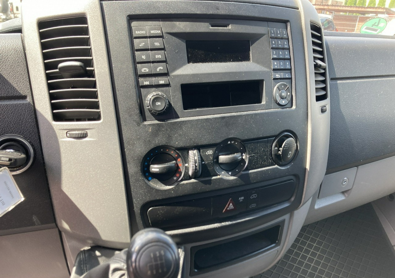 Furgon Mercedes-Benz Sprinter Sprinter 313CDI Max 2015: slika Furgon Mercedes-Benz Sprinter Sprinter 313CDI Max 2015 Furgon Mercedes-Benz Sprinter Sprinter 313CDI Max 2015: slika Furgon Mercedes-Benz Sprinter Sprinter 313CDI Max 2015