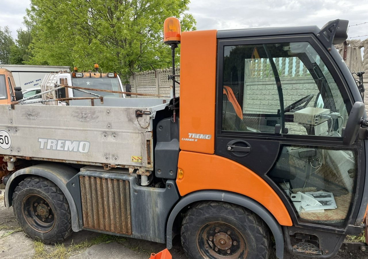 Multicar Inny Multicar Multicar 4X4 TREMO X56 Wywrotka odśnieżarka posypywarka odkurzacz - Kiper: slika Multicar Inny Multicar Multicar 4X4 TREMO X56 Wywrotka odśnieżarka posypywarka odkurzacz - Kiper Multicar Inny Multicar Multicar 4X4 TREMO X56 Wywrotka odśnieżarka posypywarka odkurzacz - Kiper: slika Multicar Inny Multicar Multicar 4X4 TREMO X56 Wywrotka odśnieżarka posypywarka odkurzacz - Kiper