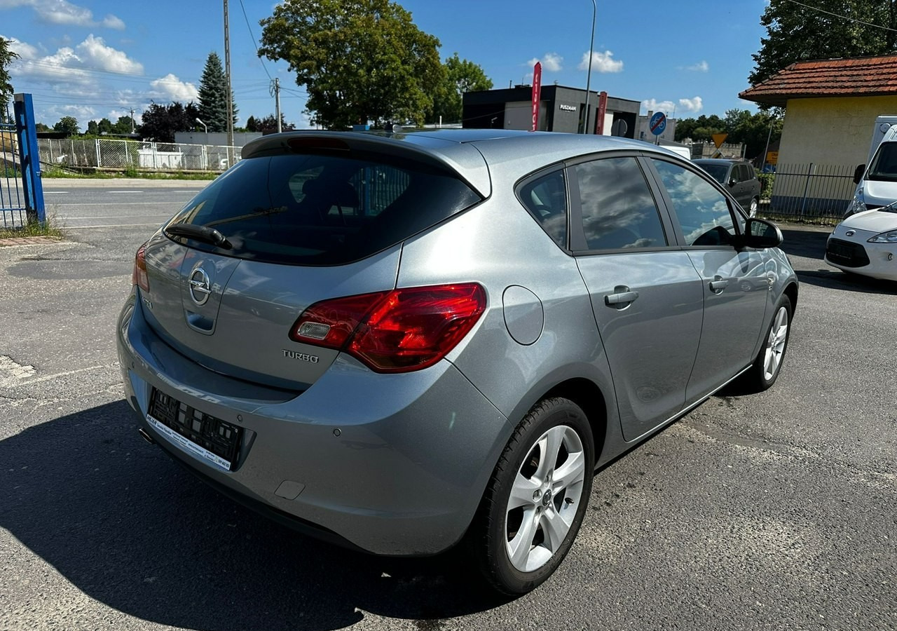 Opel Astra H Opel Astra 1.4-140KM Nowy silnik świeżo sprowadzony 2012 - Hatchback: slika Opel Astra H Opel Astra 1.4-140KM Nowy silnik świeżo sprowadzony 2012 - Hatchback Opel Astra H Opel Astra 1.4-140KM Nowy silnik świeżo sprowadzony 2012 - Hatchback: slika Opel Astra H Opel Astra 1.4-140KM Nowy silnik świeżo sprowadzony 2012 - Hatchback