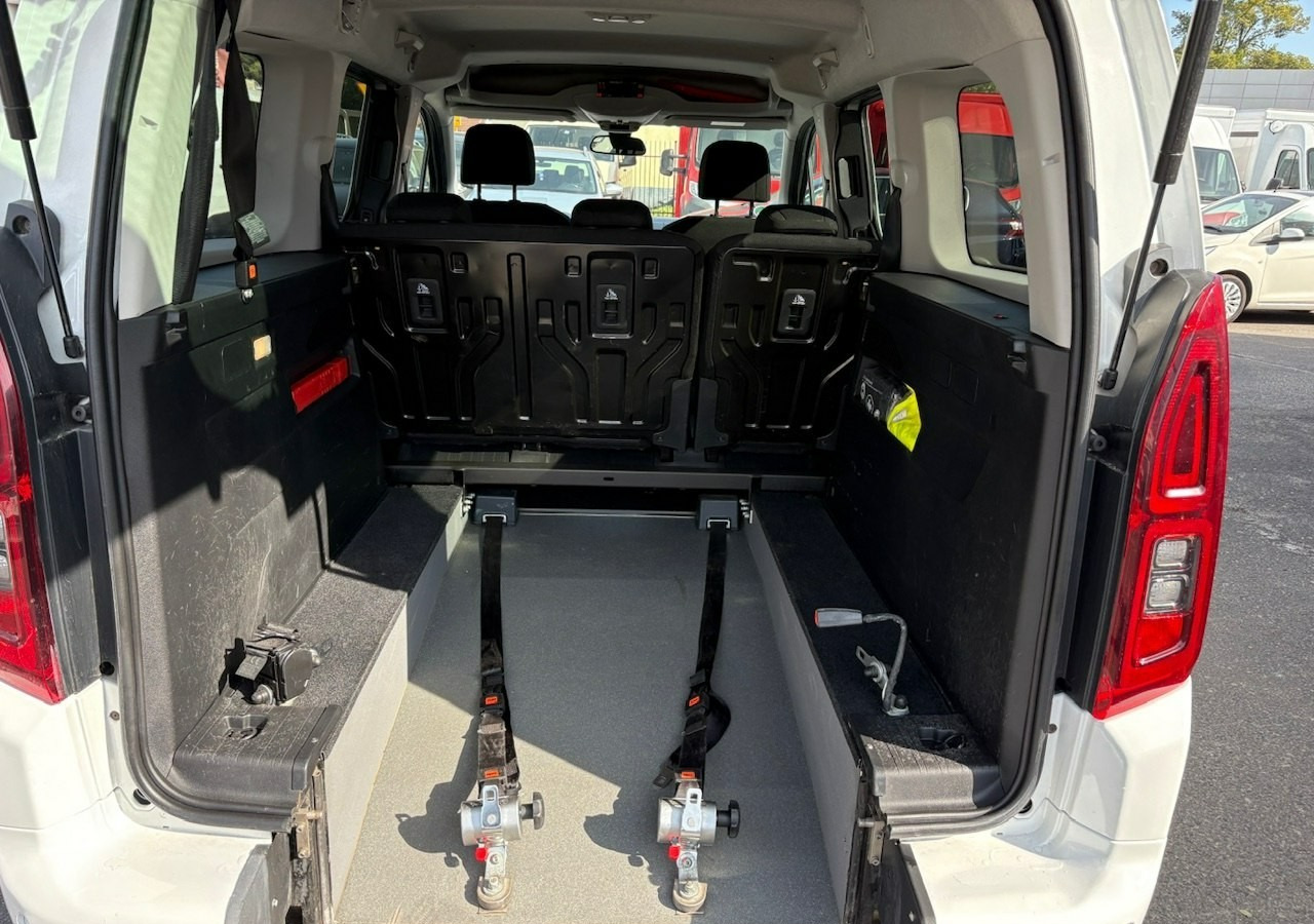 Opel Combo IV Combo Life Opel ComboLife Niepełnosprawnych inwalida rampa Bogate wy - Karavan: slika Opel Combo IV Combo Life Opel ComboLife Niepełnosprawnych inwalida rampa Bogate wy - Karavan Opel Combo IV Combo Life Opel ComboLife Niepełnosprawnych inwalida rampa Bogate wy - Karavan: slika Opel Combo IV Combo Life Opel ComboLife Niepełnosprawnych inwalida rampa Bogate wy - Karavan