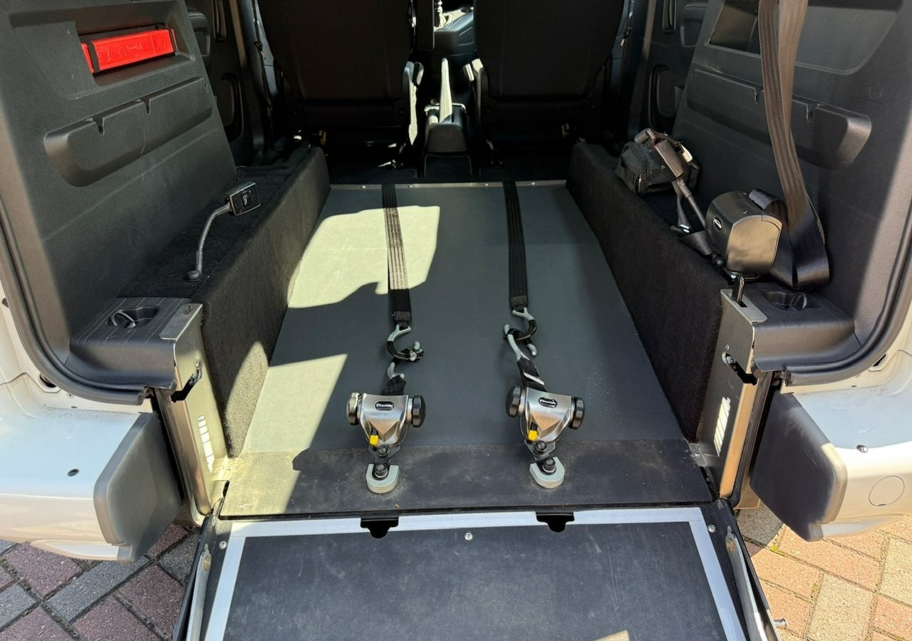 Opel Combo IV Opel Combo Life Niepełnosprawnych inwalida Rampa 32105 km Model 2022 - Automobil: slika Opel Combo IV Opel Combo Life Niepełnosprawnych inwalida Rampa 32105 km Model 2022 - Automobil Opel Combo IV Opel Combo Life Niepełnosprawnych inwalida Rampa 32105 km Model 2022 - Automobil: slika Opel Combo IV Opel Combo Life Niepełnosprawnych inwalida Rampa 32105 km Model 2022 - Automobil