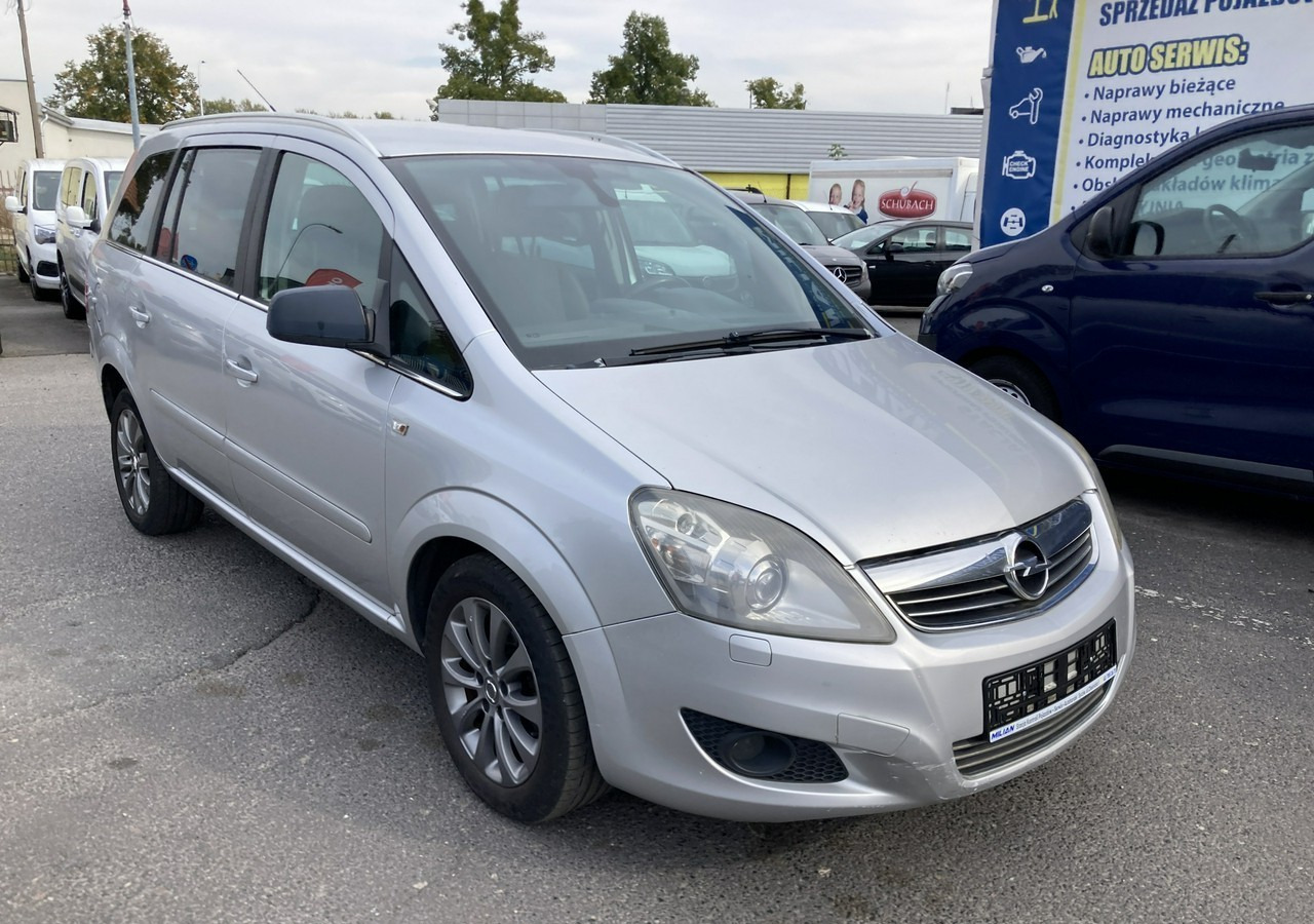 Opel Zafira B Opel Zafira do przewozu Niepełnosprawnych inwalida rampa - Automobil: slika Opel Zafira B Opel Zafira do przewozu Niepełnosprawnych inwalida rampa - Automobil Opel Zafira B Opel Zafira do przewozu Niepełnosprawnych inwalida rampa - Automobil: slika Opel Zafira B Opel Zafira do przewozu Niepełnosprawnych inwalida rampa - Automobil