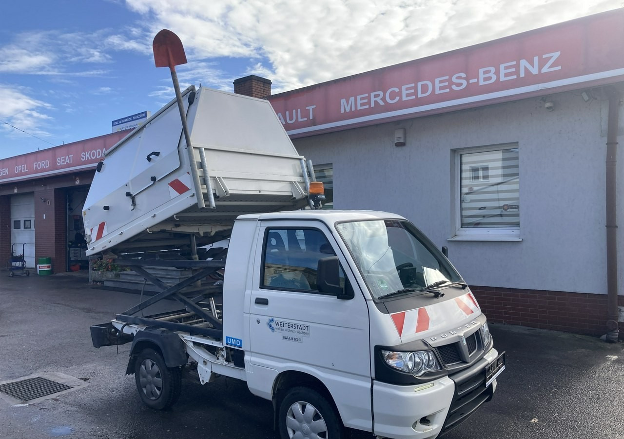 Piaggio Piaggio Porter Śmieciarka Wywrotka 2015 - Kamion za odvoz smeća: slika Piaggio Piaggio Porter Śmieciarka Wywrotka 2015 - Kamion za odvoz smeća Piaggio Piaggio Porter Śmieciarka Wywrotka 2015 - Kamion za odvoz smeća: slika Piaggio Piaggio Porter Śmieciarka Wywrotka 2015 - Kamion za odvoz smeća